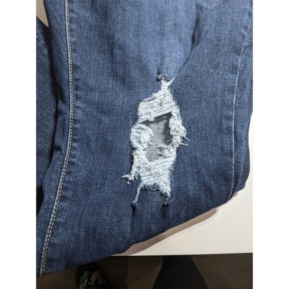 Levi's Jeans 711 Outta Time Distressed Maui Breeze 22W Skinny Denim Casual Rip - Picture 3 of 9